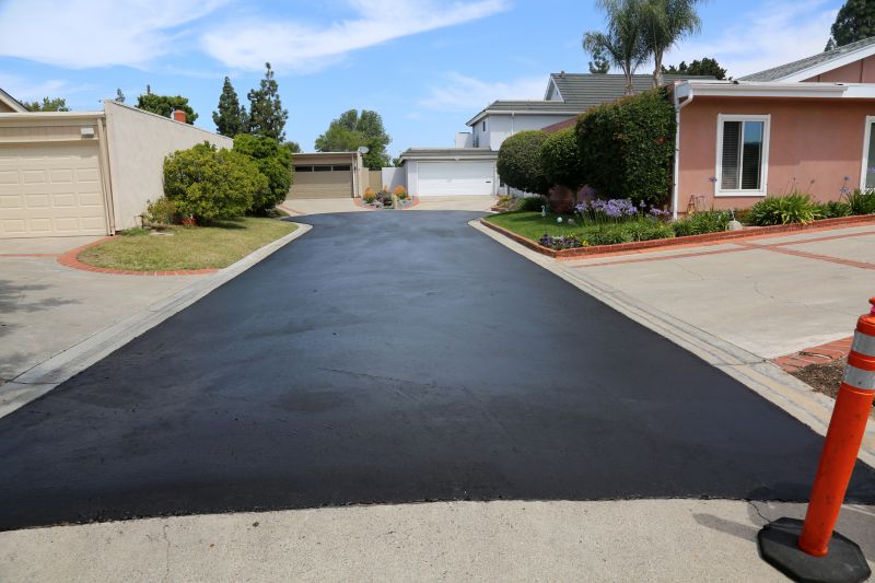 Asphalt Driveway Sealing in Tampa, FL